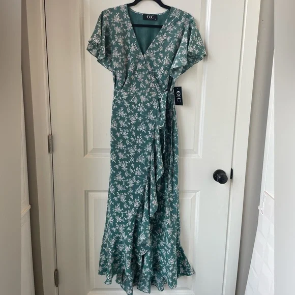 Osmond & Co Dresses | Sage Green Floral Wrap Dress | Color: Green | Size: L | Pm-76292849's Closet Osmond & Co Dresses | Sage Green Floral Wrap Dress | Color: Green | Size: L | Pm-76292849's Closet